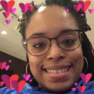 Meet your Posher, Khadijah